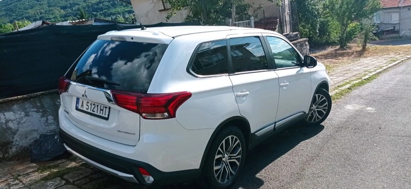 Mitsubishi Outlander 4x4 ГАЗ, снимка 9 - Автомобили и джипове - 45383101