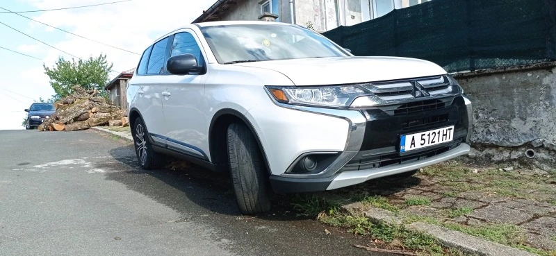 Mitsubishi Outlander 4x4 ГАЗ, снимка 11 - Автомобили и джипове - 45383101