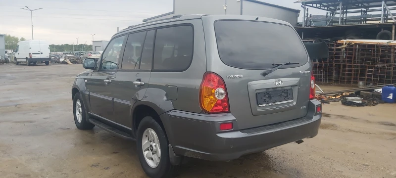 Hyundai Terracan 2.9 CRDi-ITALIA, снимка 6 - Автомобили и джипове - 47208677