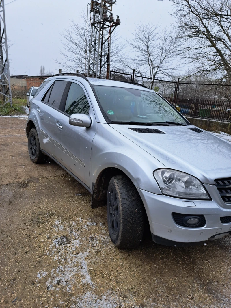 Mercedes-Benz ML 320 ML320CDI , снимка 2 - Автомобили и джипове - 48701396