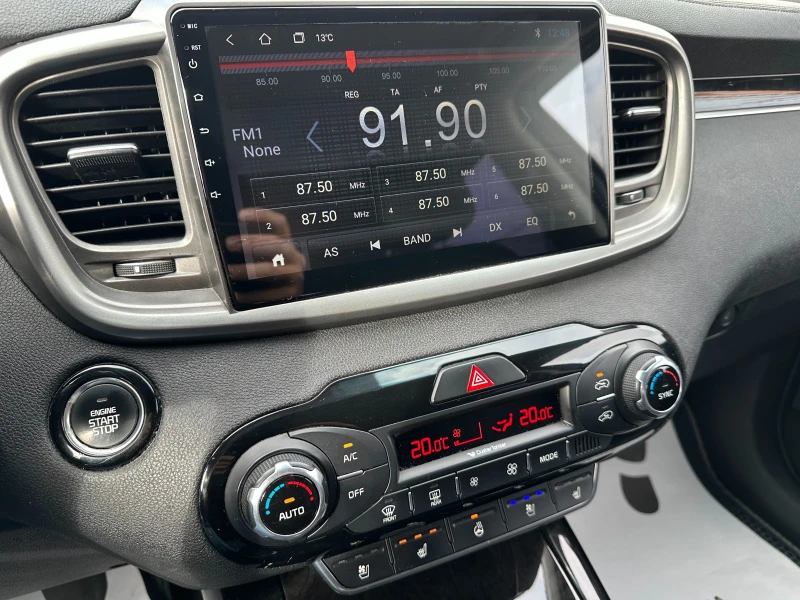 Kia Sorento 2.0d 186 к.с./ГАРАНЦИЯ ОТ КЕНТАВЪР, снимка 13 - Автомобили и джипове - 52386478
