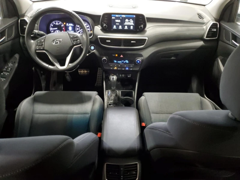 Hyundai Tucson Limited / Full LED / Lane Assist / Keyless / , снимка 8 - Автомобили и джипове - 52430703