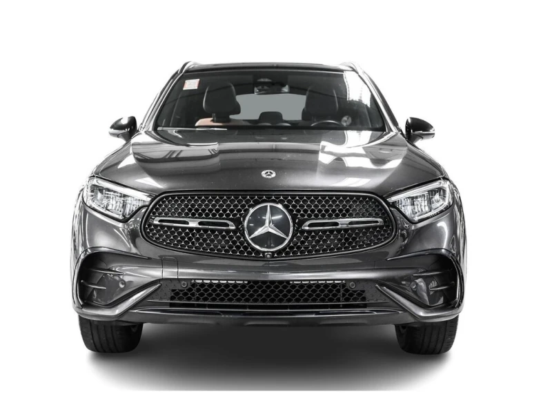 Mercedes-Benz GLC 300 4MATIC SUV | Premium | Night | Marche Pied Vehic, снимка 2 - Автомобили и джипове - 52853441