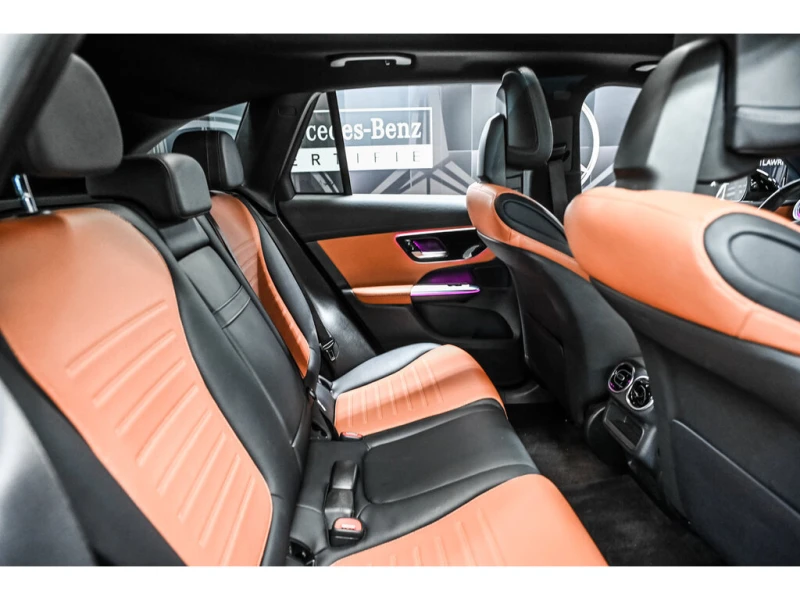 Mercedes-Benz GLC 300 4MATIC SUV | Premium | Night | Marche Pied Vehic, снимка 12 - Автомобили и джипове - 52853441