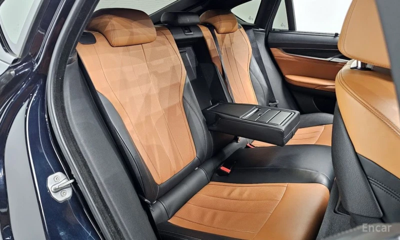 BMW X6, снимка 12 - Автомобили и джипове - 53288006