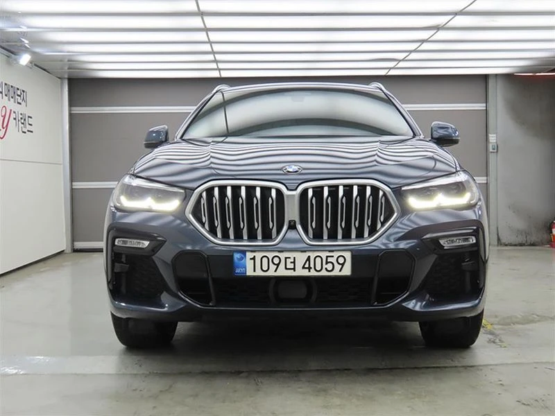 BMW X6 X6 xDrive30D M, снимка 2 - Автомобили и джипове - 55964154