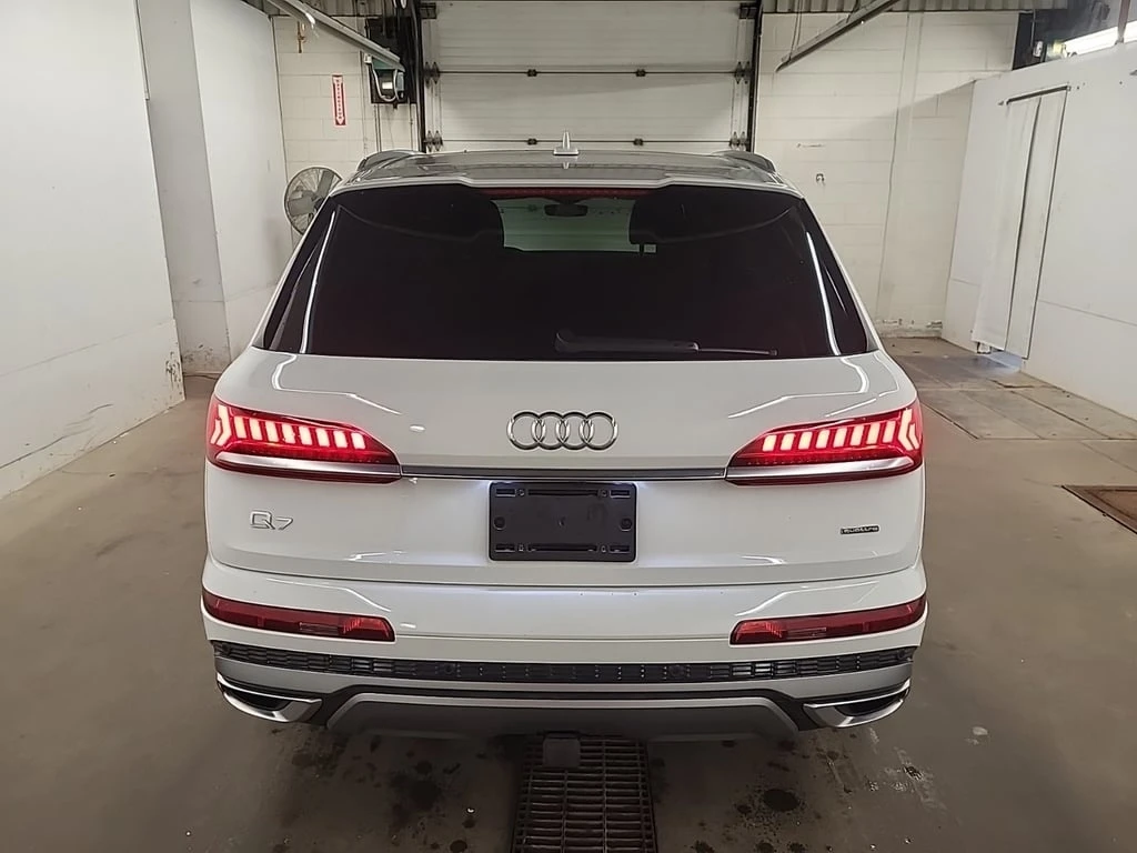 Audi Q7 * KOMFORT * CARFAX * БЕЗ ПЪРВОНАЧАЛНА ВНОСКА - изображение 6