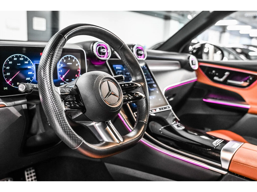 Mercedes-Benz GLC 300 4MATIC SUV | Premium | Night | Marche Pied Vehic - изображение 9