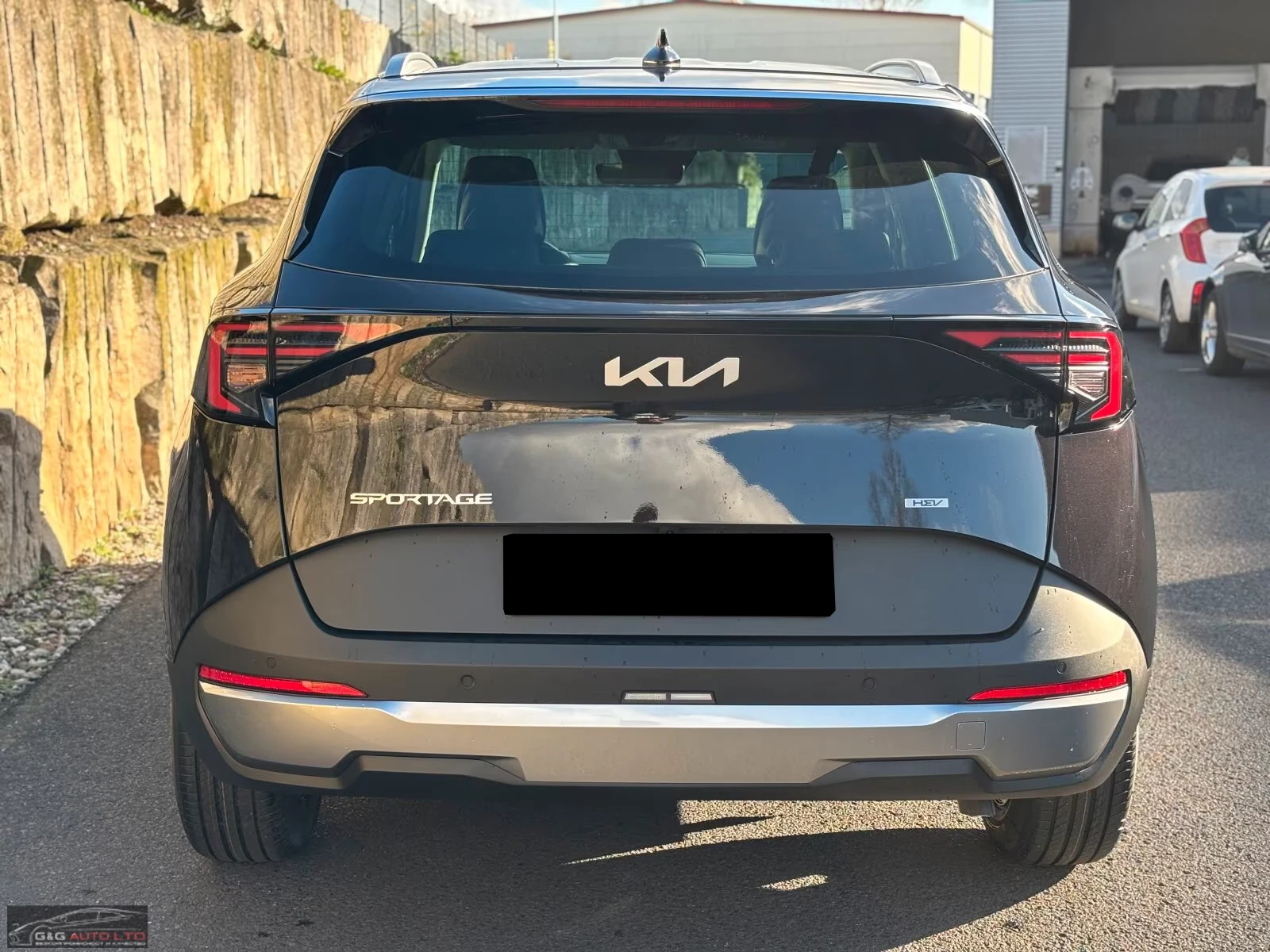Kia Sportage НОВ!/1.6HEV/239HP/VISION/CAM/NAVI/LED/KLESS/383q, снимка 5 - Автомобили и джипове - 54820092