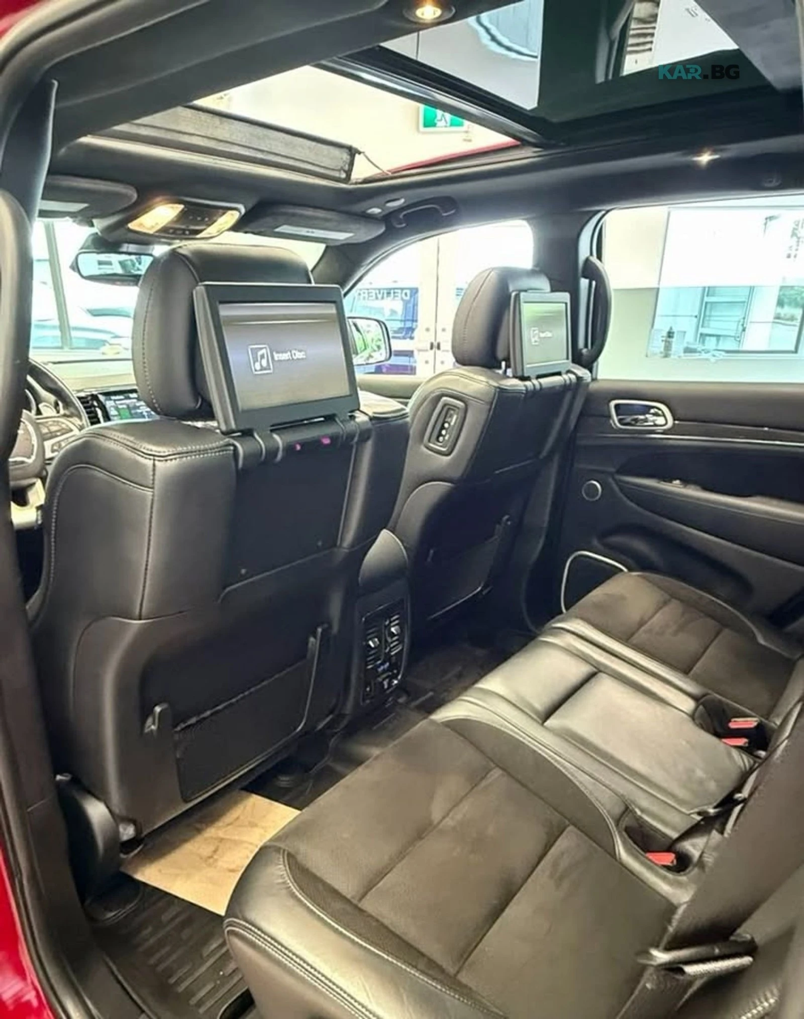 Jeep Cherokee SRT ЦЕНА ДО БЪЛГАРИЯ РЕГИСТРАЦИЯ & АВТОКРЕДИТ, снимка 14 - Автомобили и джипове - 55250756