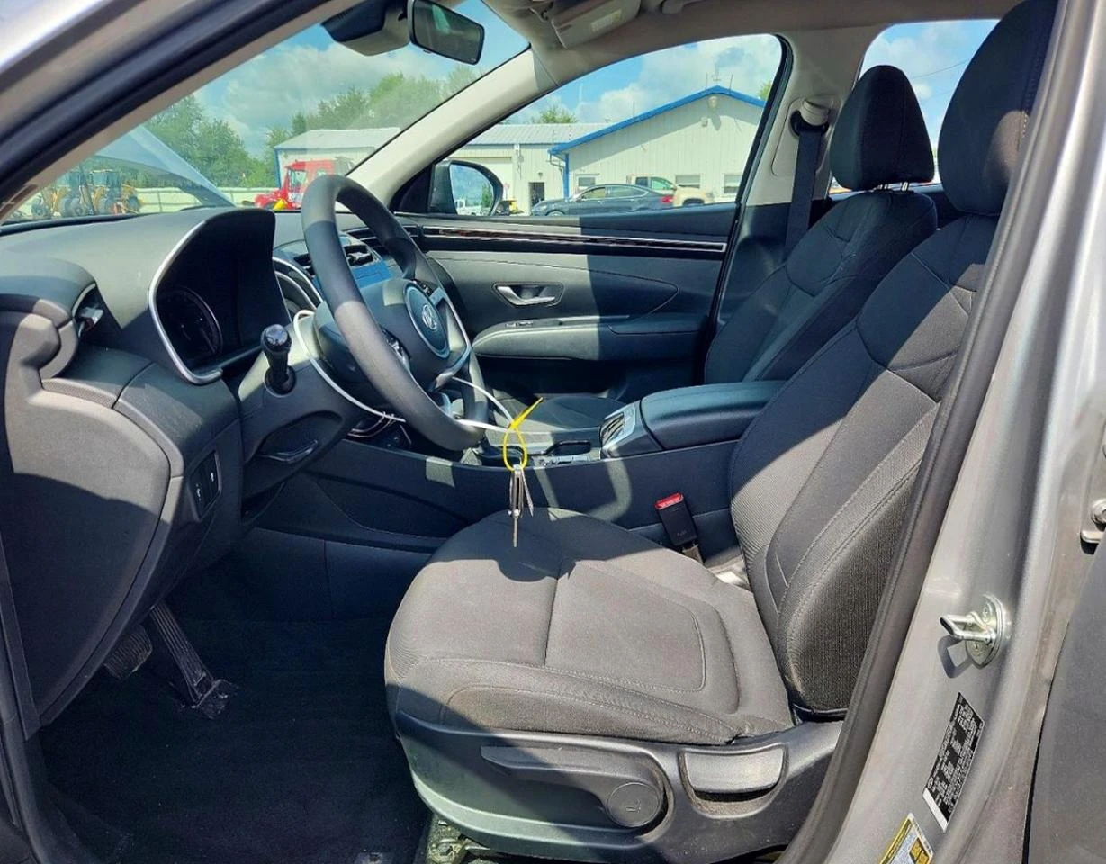 Hyundai Tucson 2.5l Se, снимка 7 - Автомобили и джипове - 55995942