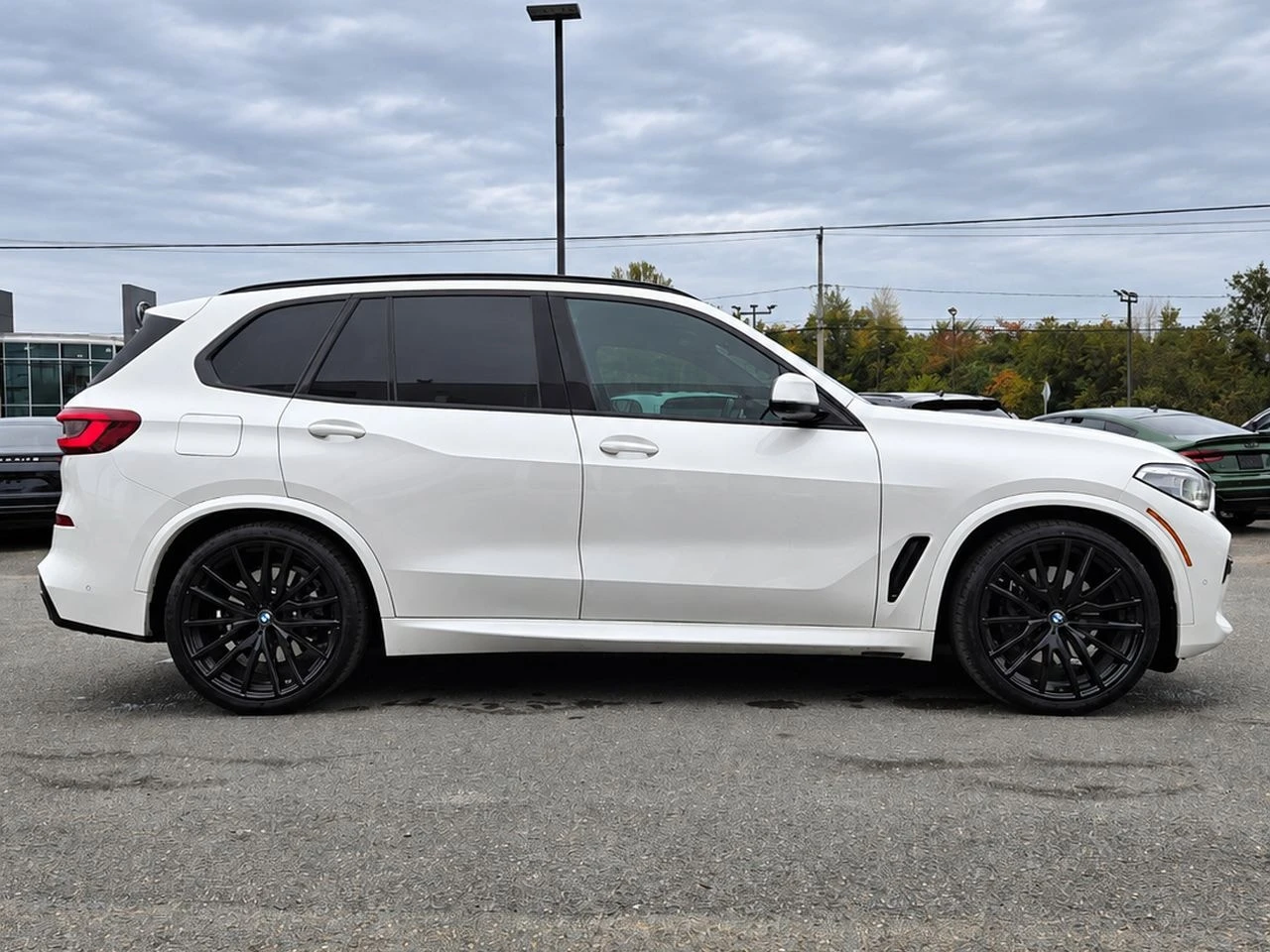 BMW X5 * M-Sport * Въздух * Фиксирана цена до България * , снимка 9 - Автомобили и джипове - 56111516