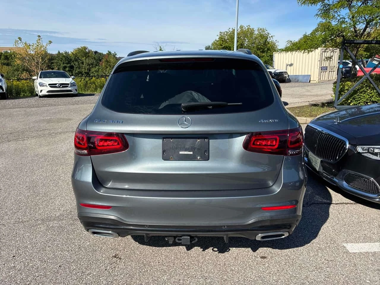 Mercedes-Benz GLC 300  * CARFAX * БЕЗ ПЪРВОНАЧАЛНА ВНОСКА, снимка 4 - Автомобили и джипове - 56243974