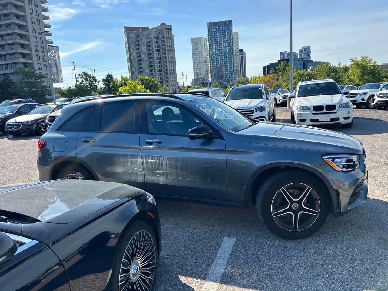 Mercedes-Benz GLC 300  * CARFAX * БЕЗ ПЪРВОНАЧАЛНА ВНОСКА, снимка 3 - Автомобили и джипове - 56243974