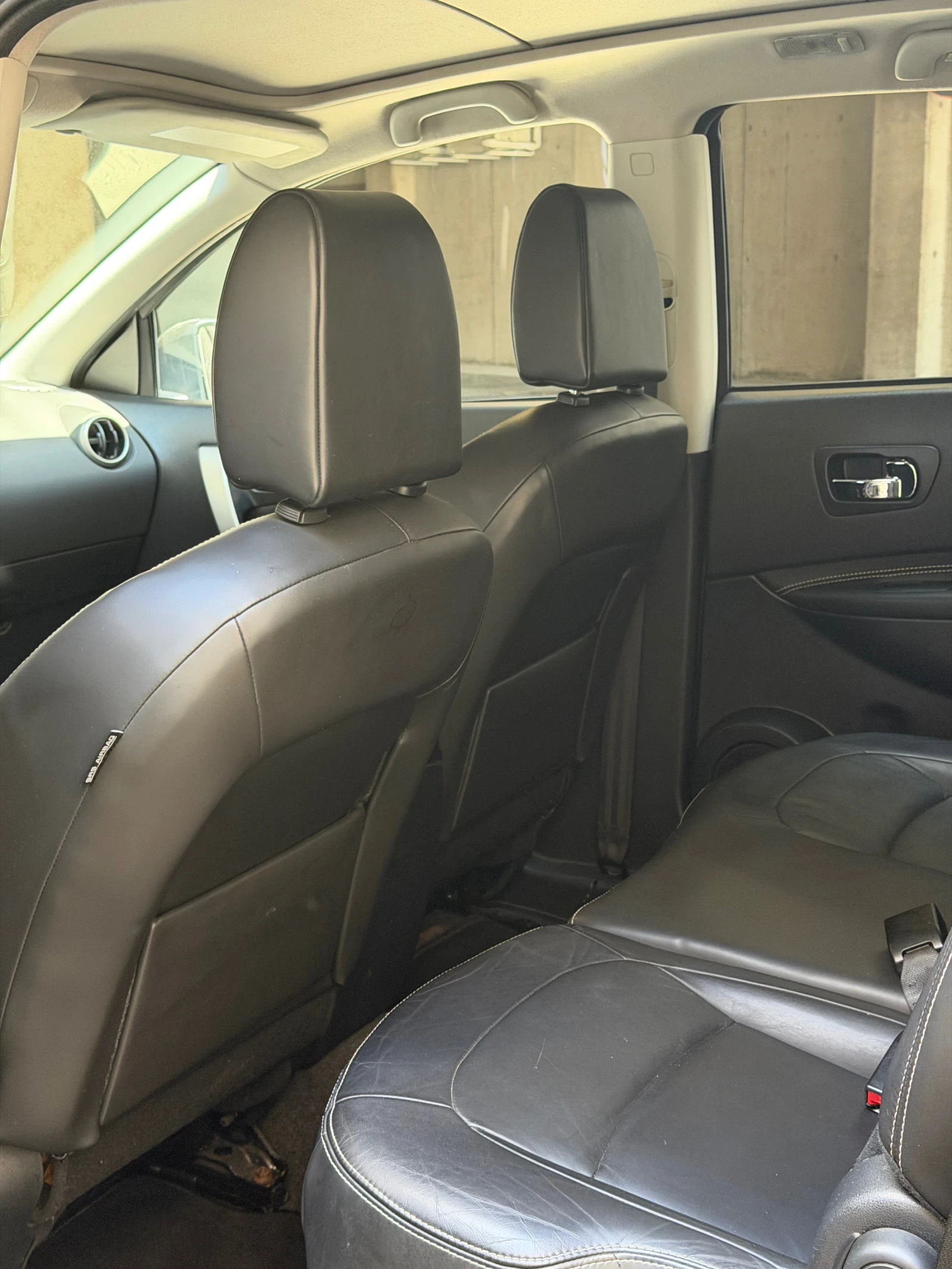 Nissan Qashqai, снимка 5 - Автомобили и джипове - 56363316