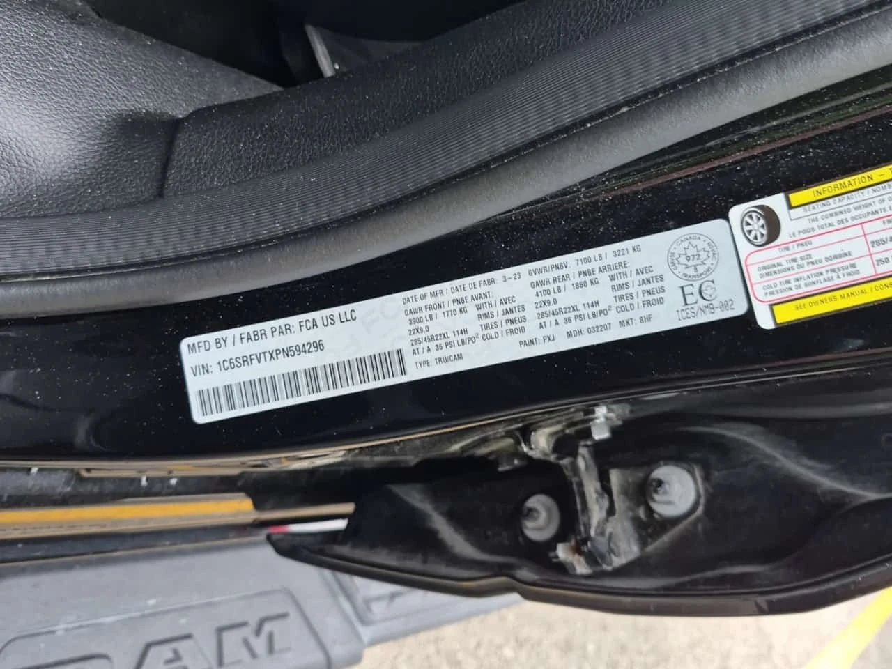 Dodge RAM 1500 * 4x4 Crew Cab 5'7" Box Sport Crew Cab Sho | Mobile.bg � ����������� 16