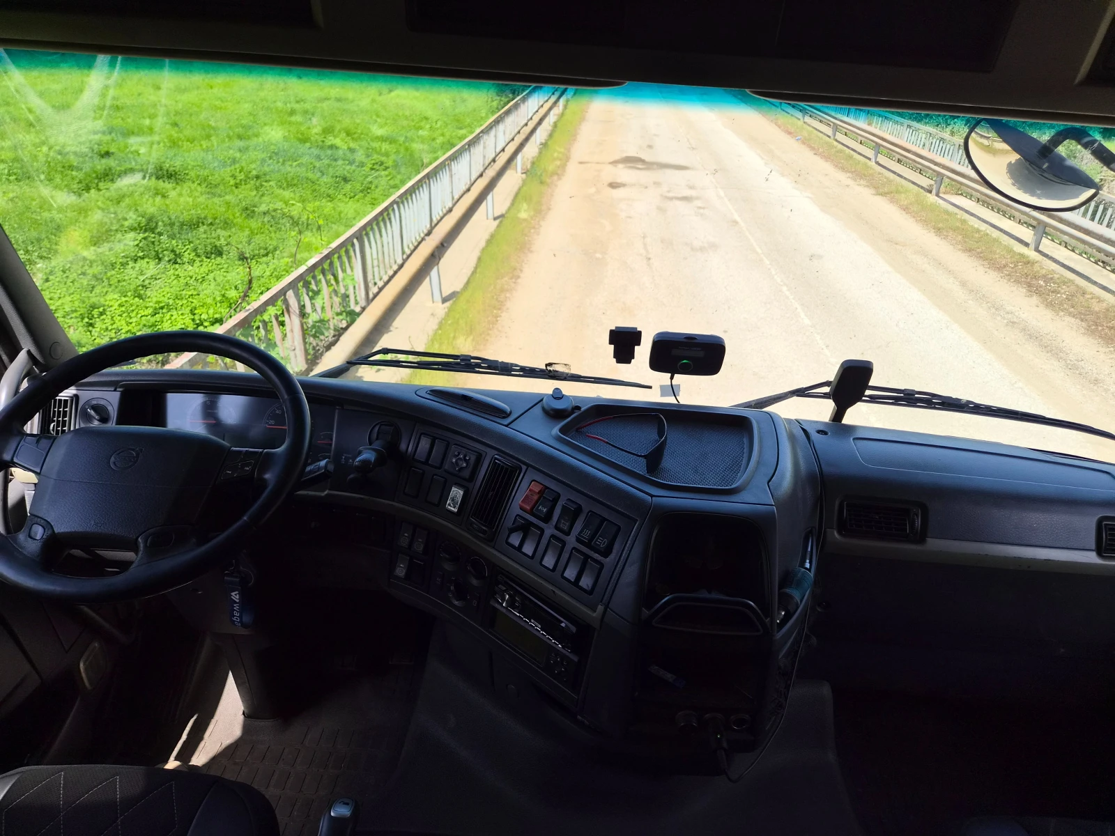 Volvo Fh, снимка 5 - Камиони - 54543253