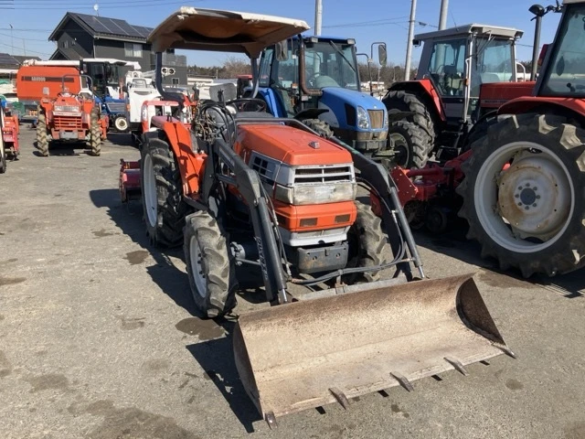 Трактор Kubota ВНОС 31.05.2026, снимка 2 - Селскостопанска техника - 54624309