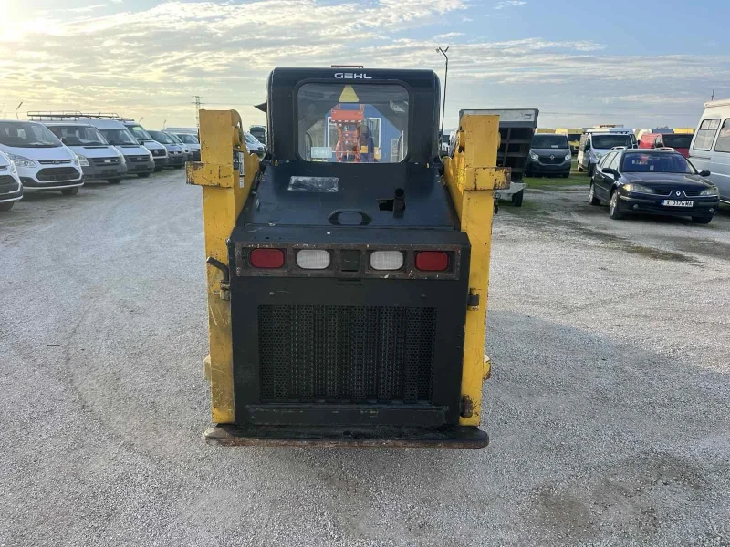 Мини челни товарачи GEHL R105 Skid Steer Loader, снимка 6 - Индустриална техника - 52310868