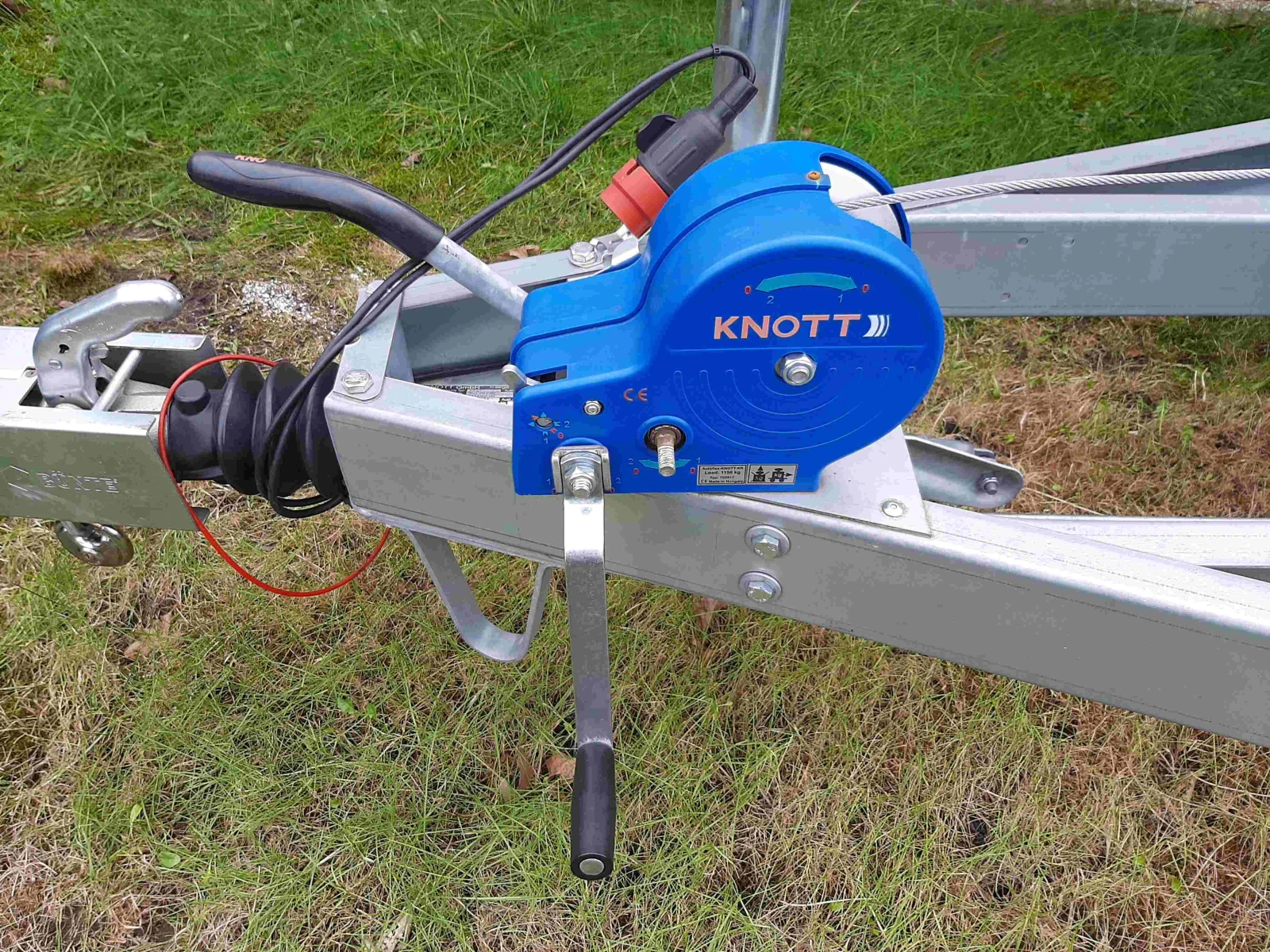   TPV TBHC 2700 | Mobile.bg   17