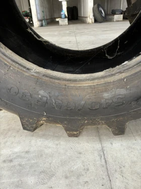 Гуми, снимка 4