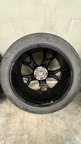 Гуми с джанти Pirelli 305/40R20, снимка 9