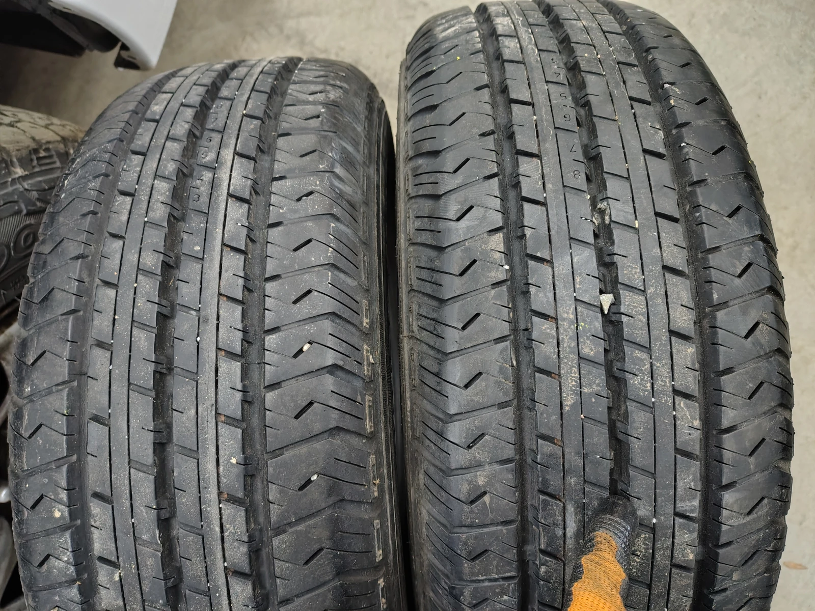 Гуми Летни 215/70R15