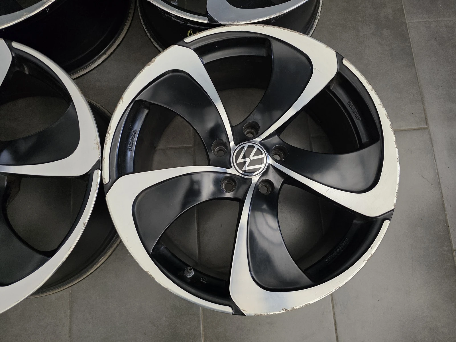 Джанти за VW, снимка 9 - Гуми и джанти - 56688608