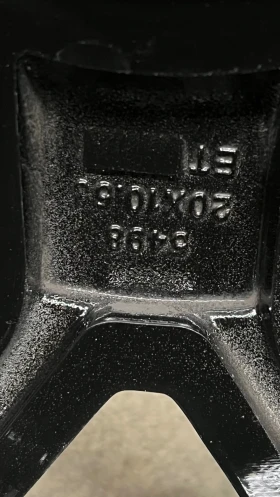 Гуми с джанти Pirelli 305/40R20, снимка 7 - Гуми и джанти - 53695095