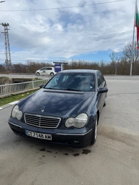 Mercedes-Benz C 220, снимка 1
