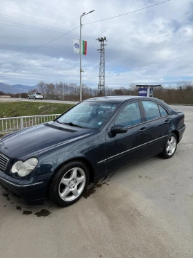 Mercedes-Benz C 220, снимка 2