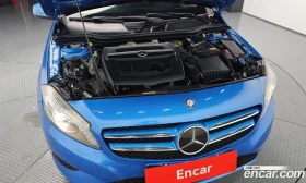 Mercedes-Benz A 180 A180 CDI Style, снимка 6