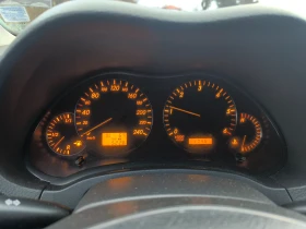 Toyota Avensis Перфектна, снимка 9 - Автомобили и джипове - 53703431