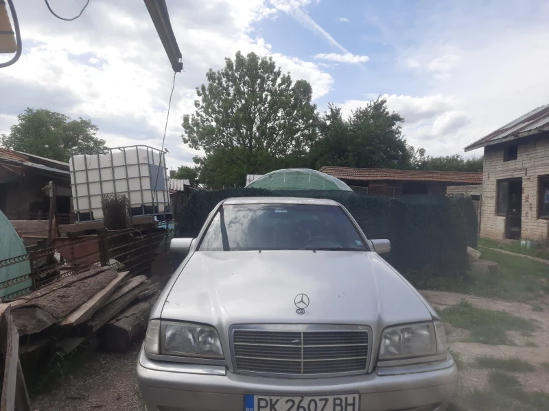 Mercedes-Benz C 250, снимка 1 - Автомобили и джипове - 47874861