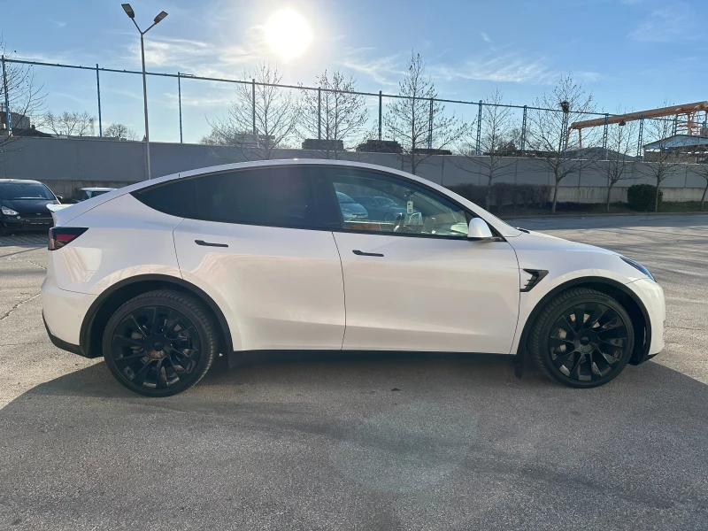 Tesla Model Y Long Range Dual Motor/Швейцария/Гаранция, снимка 5 - Автомобили и джипове - 49556732