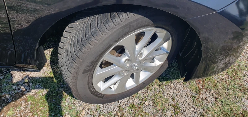 Toyota Auris 1.4 D4d-NAVI- 148000км!!!, снимка 16 - Автомобили и джипове - 51338289