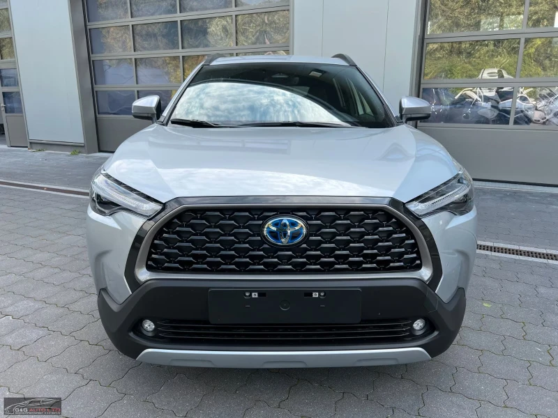 Toyota Corolla Cross 1.8/STYLE/140HP/CAM/ACC/CARPLAY/DIGITAL/KLESS/854f, снимка 2 - Автомобили и джипове - 52165612