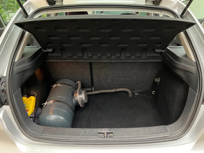 Seat Ibiza 1.6 100кс газ/бензин, снимка 9 - Автомобили и джипове - 52186504