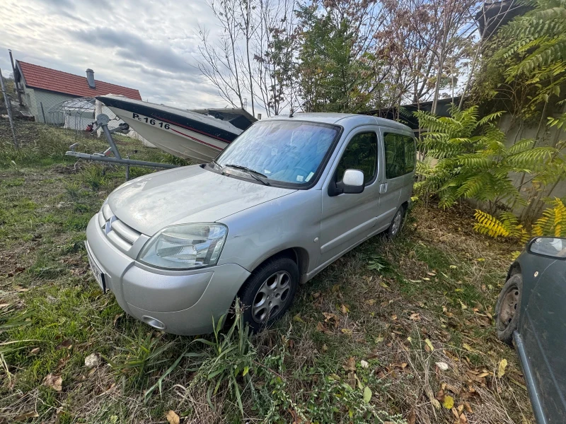 Citroen Berlingo 1.6 hdi, снимка 2 - Автомобили и джипове - 52589008