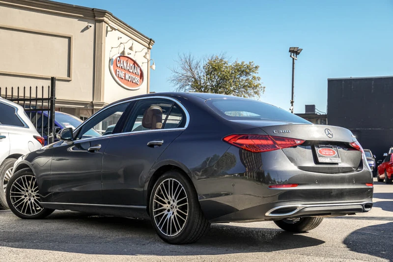 Mercedes-Benz C 300 4Matic* АвтоКредит* (ЦЕНА ДО БГ), снимка 8 - Автомобили и джипове - 52583471