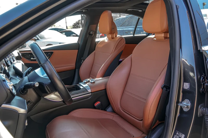 Mercedes-Benz C 300 4Matic* АвтоКредит* (ЦЕНА ДО БГ), снимка 10 - Автомобили и джипове - 52583471