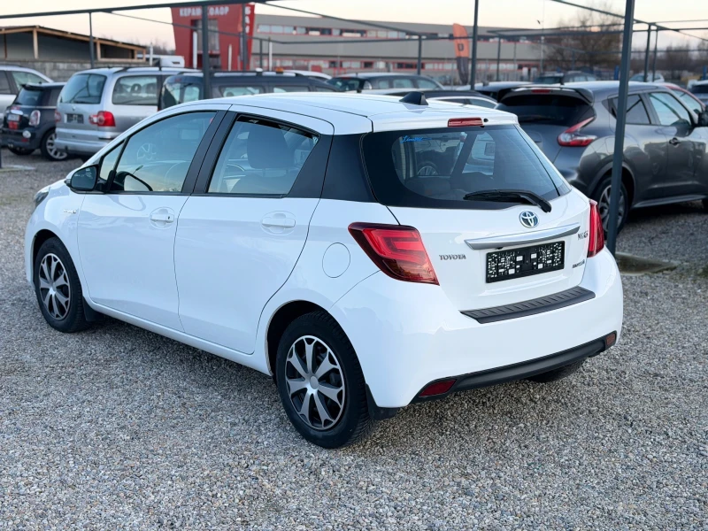 Toyota Yaris 1.5i Hybrid/75hp/NAVI /EVRO6/, снимка 4 - Автомобили и джипове - 52737314