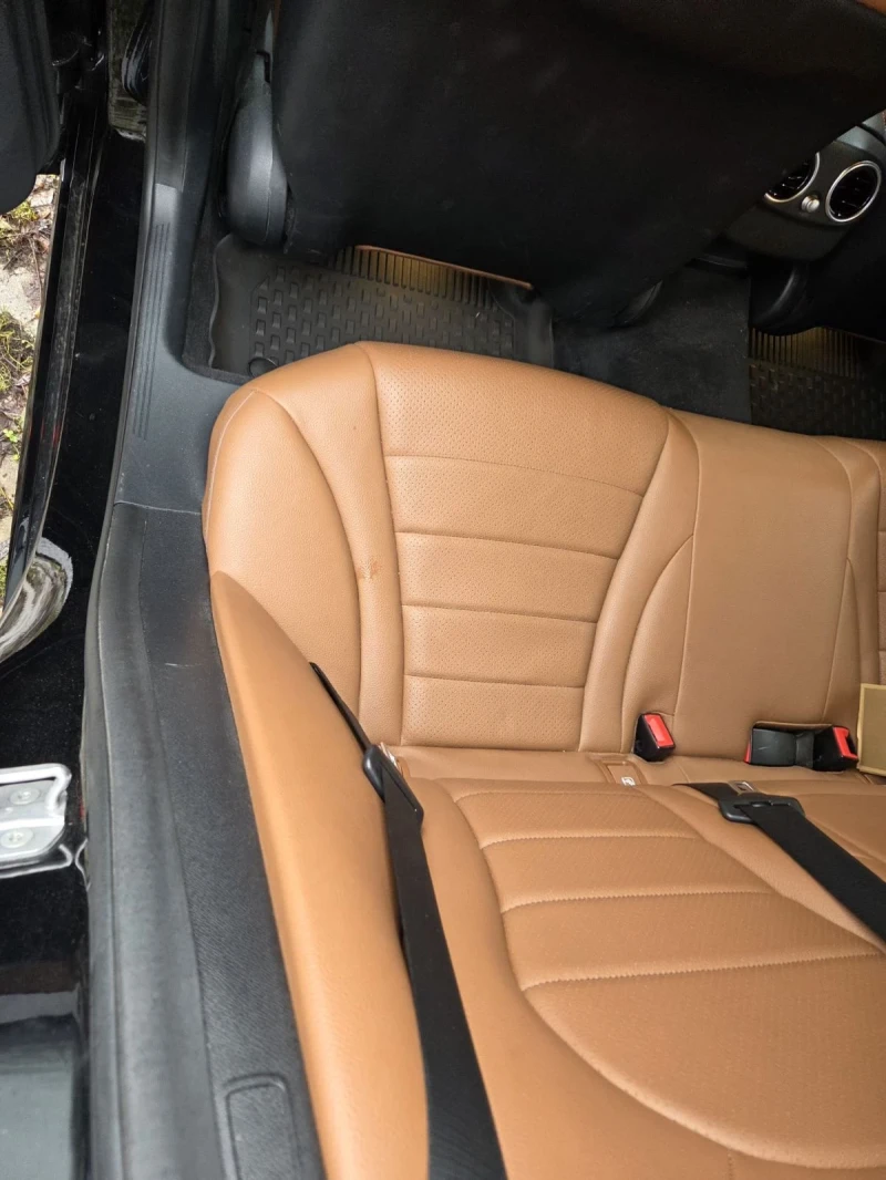 Mercedes-Benz C 200, снимка 10 - Автомобили и джипове - 53101889