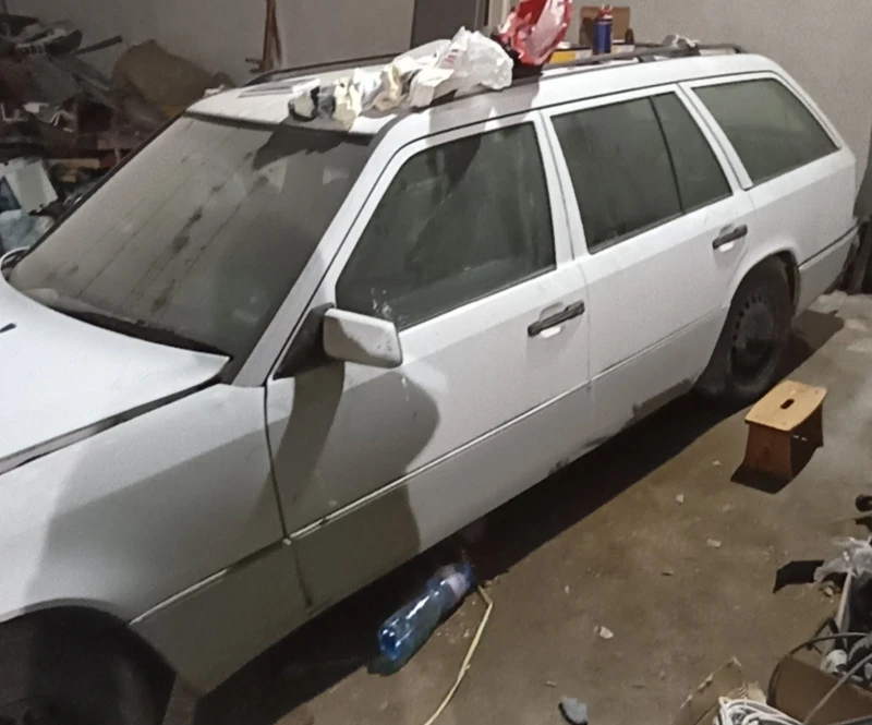 Mercedes-Benz 124 124 200TE, снимка 3 - Автомобили и джипове - 53183219