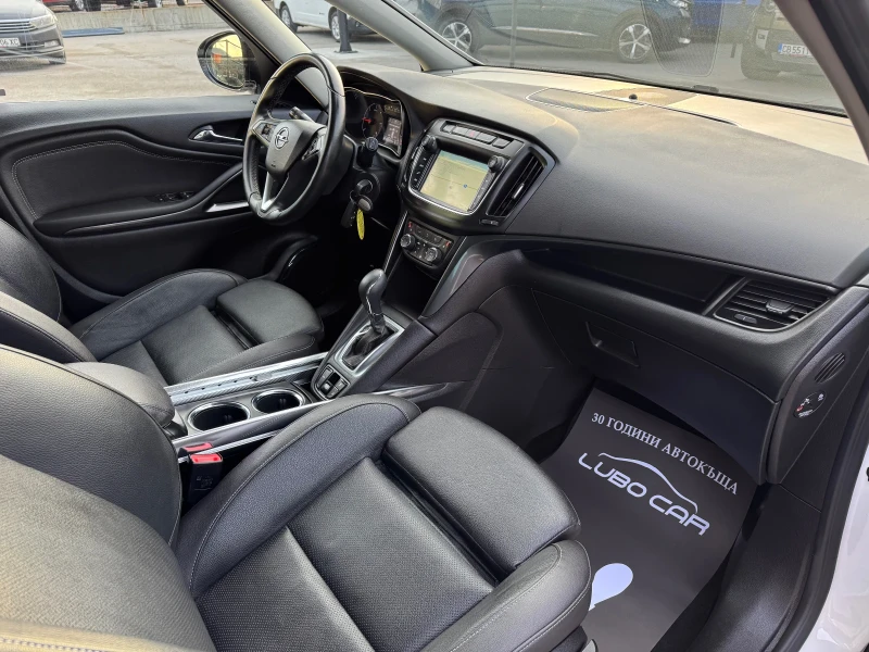 Opel Zafira 2.0D-AUT-DISTRONIC-LANE ASSIST-CAMERA-BLIND SPOT, снимка 17 - Автомобили и джипове - 53202777