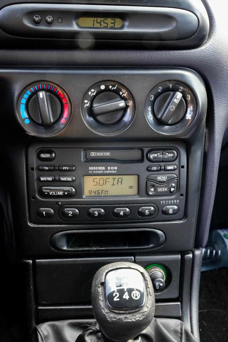 Ford Mondeo 1.8 16V, снимка 8 - Автомобили и джипове - 53487002