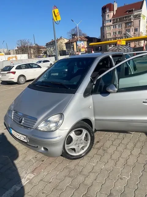 Mercedes-Benz A 190, снимка 2 - Автомобили и джипове - 49068887