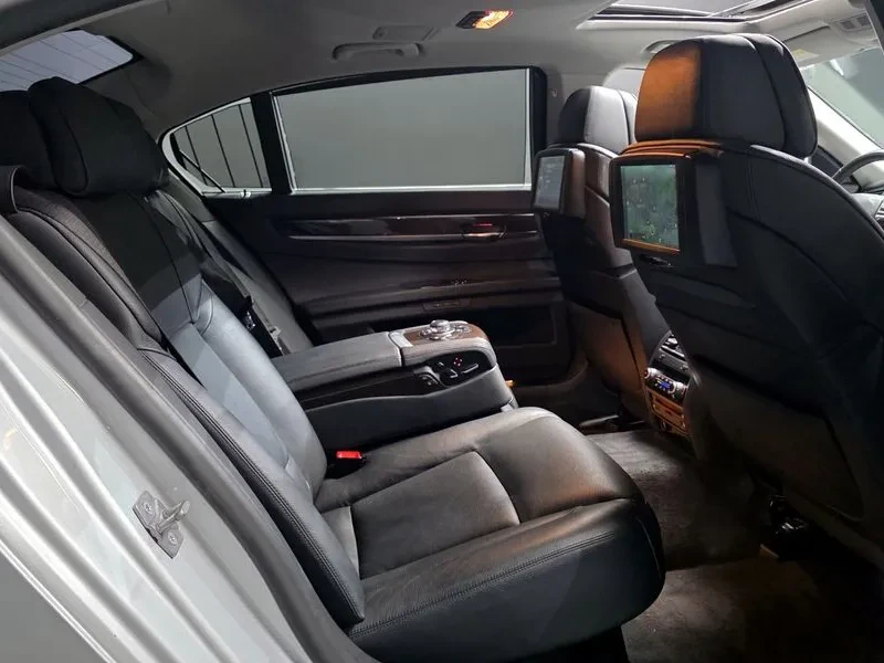 BMW 740 Li, снимка 12 - Автомобили и джипове - 55205052