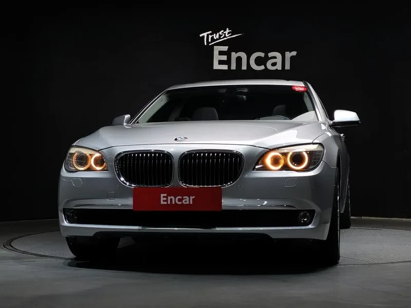 BMW 740 Li, снимка 3 - Автомобили и джипове - 55205052