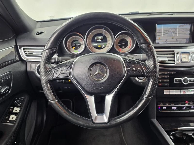 Mercedes-Benz E 220 E220 Bluetec Avantgarde| 170к.с., снимка 13 - Автомобили и джипове - 56130400